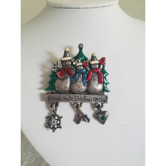 Pewter Christmas Brooch, "Friends Make Christmas Special" AJMC Brooch - Picture 3 of 10